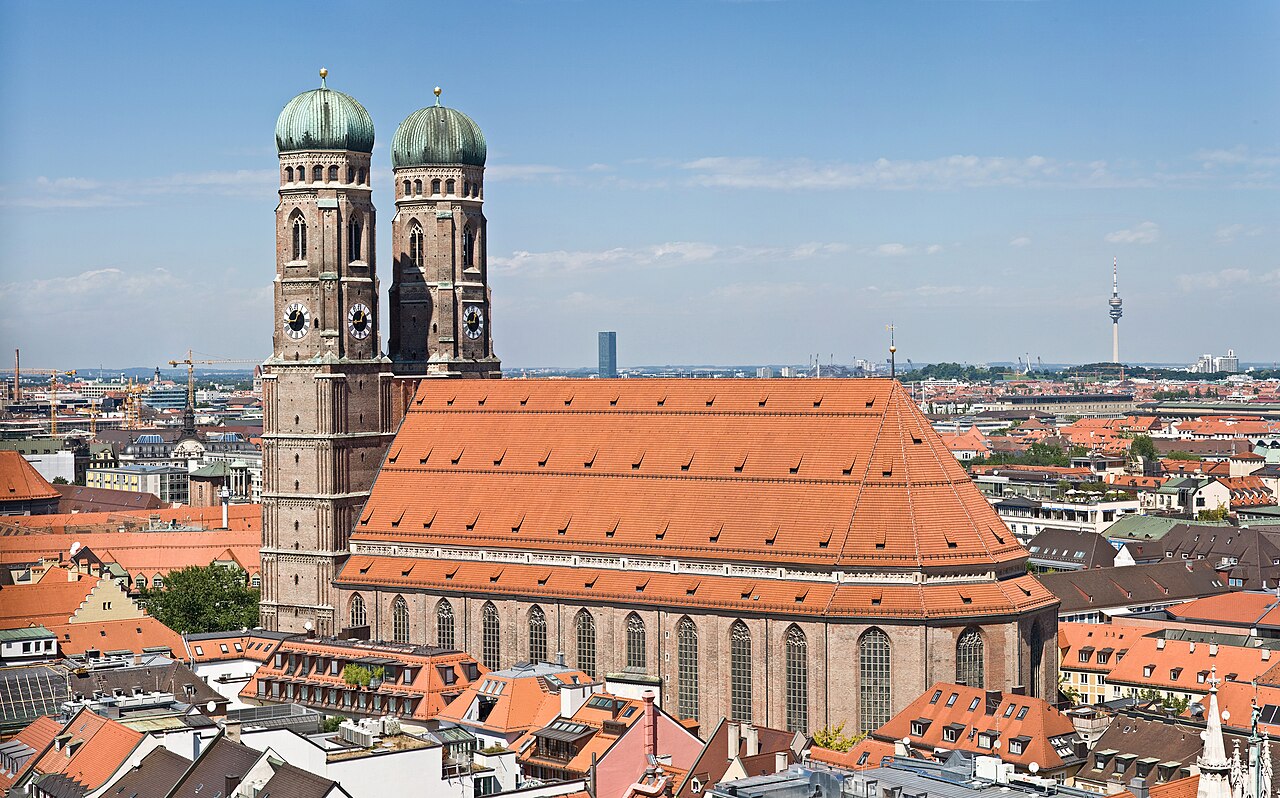München Frauenkirche - Blick vom Peterskirche-Turm